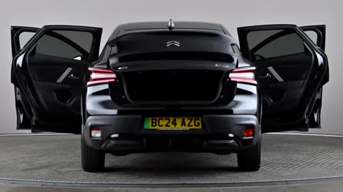 CITROEN C4 X 100kW E-Series 50kWh Auto