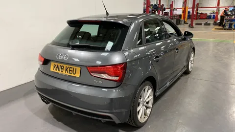 AUDI A1 1.4 TFSI 150 S Line