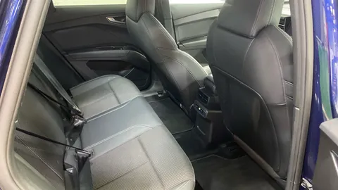 AUDI Q4 150kW 40 82kWh S Line Auto