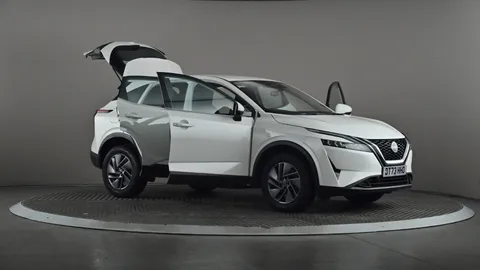 Nissan Qashqai 1.3 DiG-T MH Acenta Premium