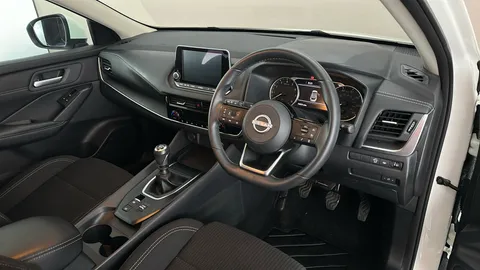 Nissan Qashqai 1.3 DiG-T MH Acenta Premium