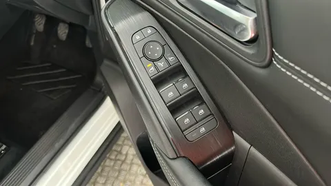 Nissan Qashqai 1.3 DiG-T MH Acenta Premium