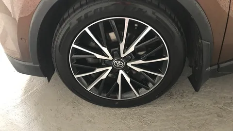TOYOTA C-HR 1.8 Hybrid Excel CVT