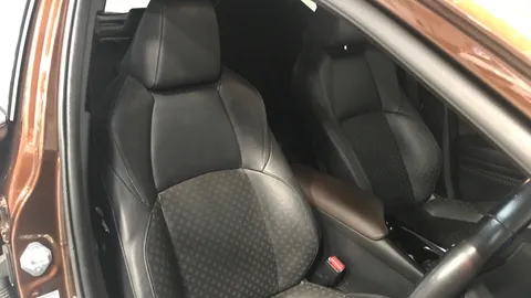 TOYOTA C-HR 1.8 Hybrid Excel CVT