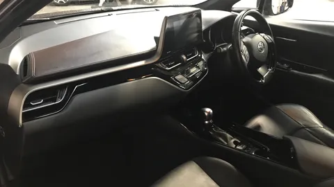 TOYOTA C-HR 1.8 Hybrid Excel CVT