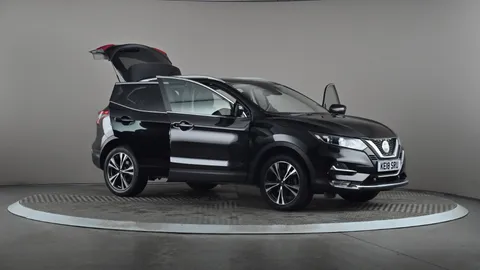 NISSAN QASHQAI 1.2 DiG-T N-Connecta