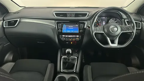 NISSAN QASHQAI 1.2 DiG-T N-Connecta