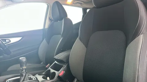 NISSAN QASHQAI 1.2 DiG-T N-Connecta