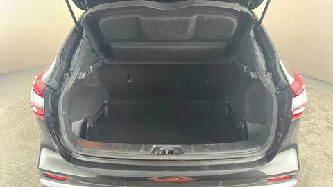 NISSAN QASHQAI 1.2 DiG-T N-Connecta