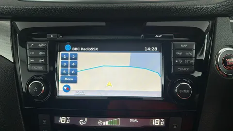 NISSAN QASHQAI 1.2 DiG-T N-Connecta