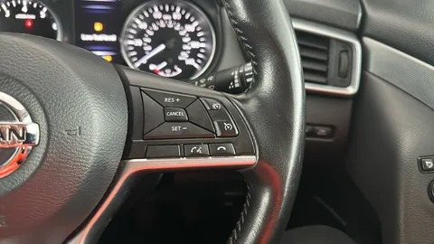 NISSAN QASHQAI 1.2 DiG-T N-Connecta