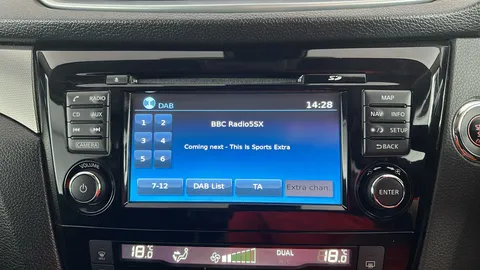 NISSAN QASHQAI 1.2 DiG-T N-Connecta