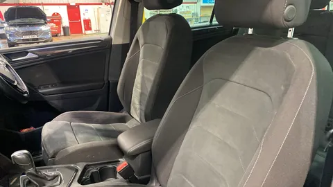 VOLKSWAGEN TIGUAN 2.0 TDi 150 SEL DSG