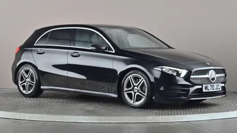 MERCEDES-BENZ A CLASS A220d AMG Line Auto