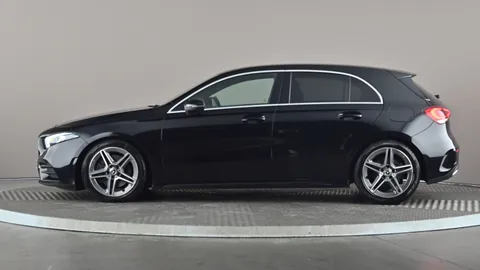 MERCEDES-BENZ A CLASS A220d AMG Line Auto