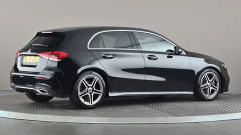 MERCEDES-BENZ A CLASS A220d AMG Line Auto