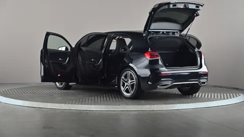 MERCEDES-BENZ A CLASS A220d AMG Line Auto