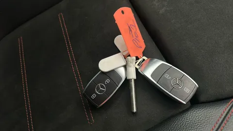 MERCEDES-BENZ A CLASS A220d AMG Line Auto