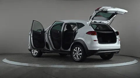 HYUNDAI TUCSON 1.6 CRDi 48V MHD SE Nav 2WD