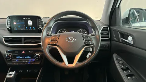 HYUNDAI TUCSON 1.6 CRDi 48V MHD SE Nav 2WD
