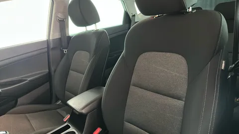 HYUNDAI TUCSON 1.6 CRDi 48V MHD SE Nav 2WD