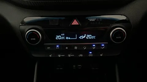 HYUNDAI TUCSON 1.6 CRDi 48V MHD SE Nav 2WD