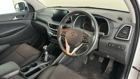 HYUNDAI TUCSON 1.6 CRDi 48V MHD SE Nav 2WD