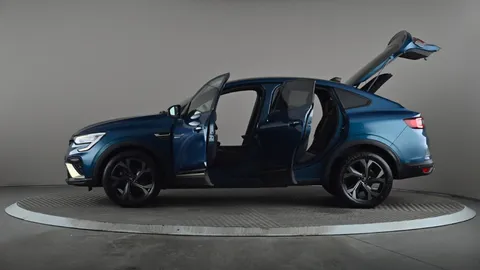RENAULT ARKANA 1.6 E-Tech full hybrid 145 Engineered Auto