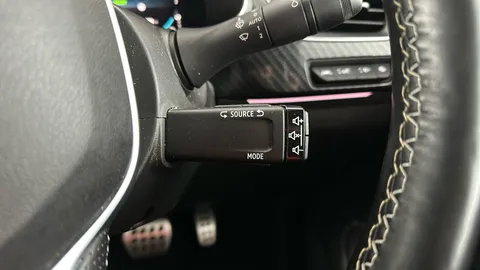 RENAULT ARKANA 1.6 E-Tech full hybrid 145 Engineered Auto