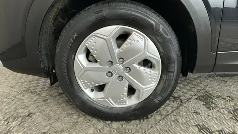 SSANGYONG KORANDO 140kW Ventura 61.5kWh Auto