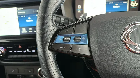 SSANGYONG KORANDO 140kW Ventura 61.5kWh Auto