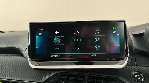 PEUGEOT 2008 100kW GT 50kWh Auto