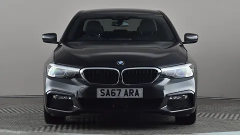 BMW 5 SERIES 520d xDrive M Sport Auto