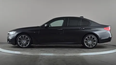 BMW 5 SERIES 520d xDrive M Sport Auto