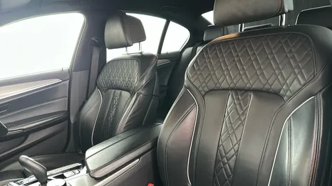 BMW 5 SERIES 520d xDrive M Sport Auto