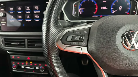 VOLKSWAGEN T-CROSS 1.0 TSI 115 R-Line