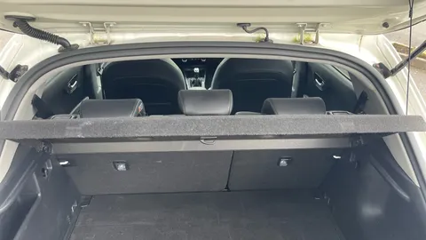 KIA STONIC 1.0T GDi 4