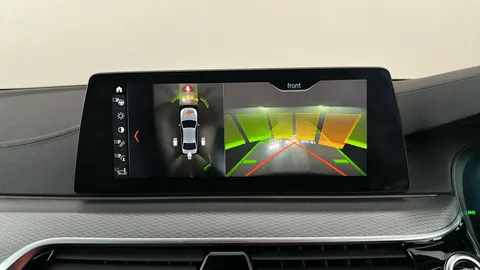 BMW 5 SERIES 520d xDrive M Sport Auto