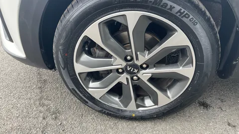 KIA STONIC 1.0T GDi 4