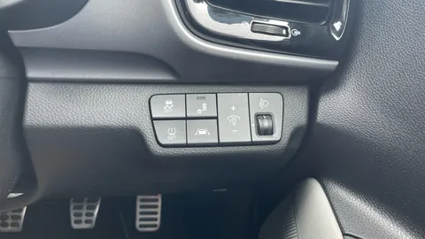 KIA STONIC 1.0T GDi 4