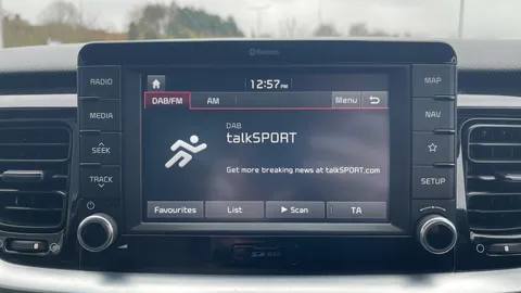 KIA STONIC 1.0T GDi 4