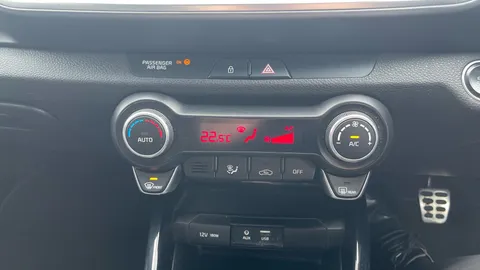 KIA STONIC 1.0T GDi 4