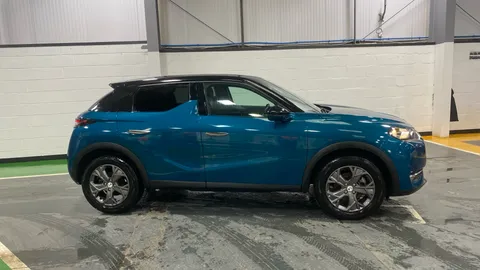 DS DS 3 100kW E-TENSE Bastille 50kWh Auto