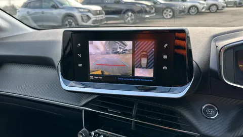 PEUGEOT 208 1.2 PureTech 130 Allure Premium EAT8