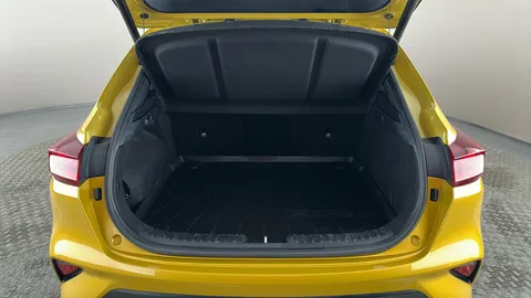 KIA XCEED 1.4T GDi ISG First Edition