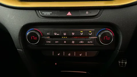 KIA XCEED 1.4T GDi ISG First Edition