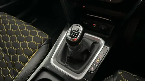 KIA XCEED 1.4T GDi ISG First Edition