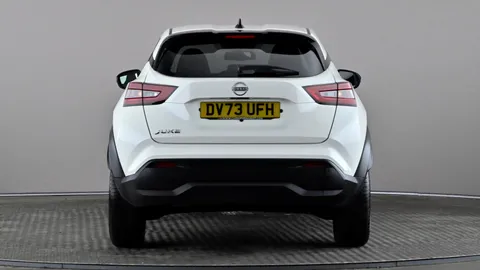 NISSAN JUKE 1.0 DiG-T 114 N-Connecta