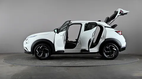 NISSAN JUKE 1.0 DiG-T 114 N-Connecta