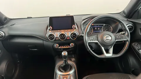 NISSAN JUKE 1.0 DiG-T 114 N-Connecta